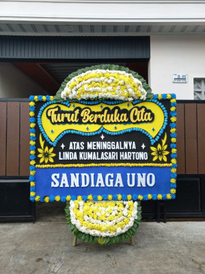 Papan Bunga Duka di Folarora